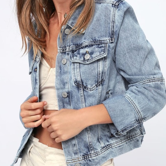 Free People Rumors Light Wash Denim jacket - Picture 1 of 5
